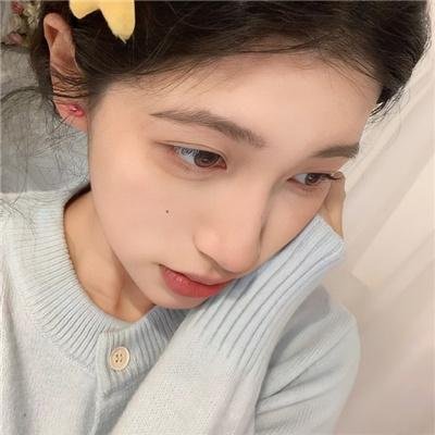 黑白姊妹